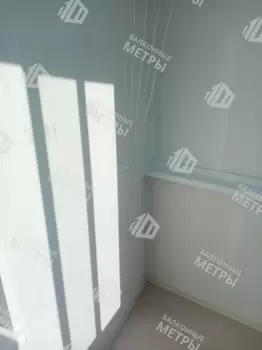 Остекление балкона и отделка стен